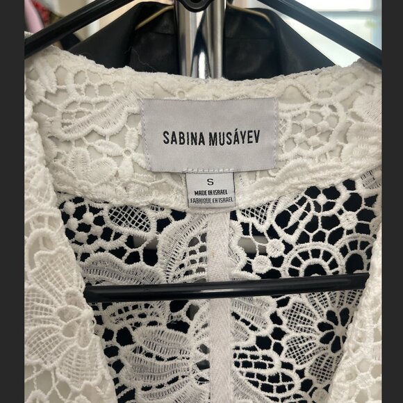Sabina Musayev- Lace Detailed V-Neck Jacket - Picture 3 of 5